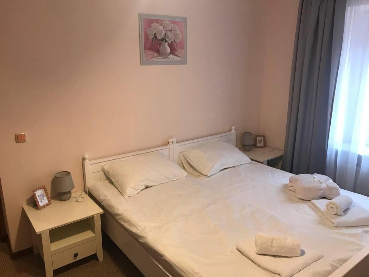 Apartamenty On Knyazya Romana Lviv Extérieur photo