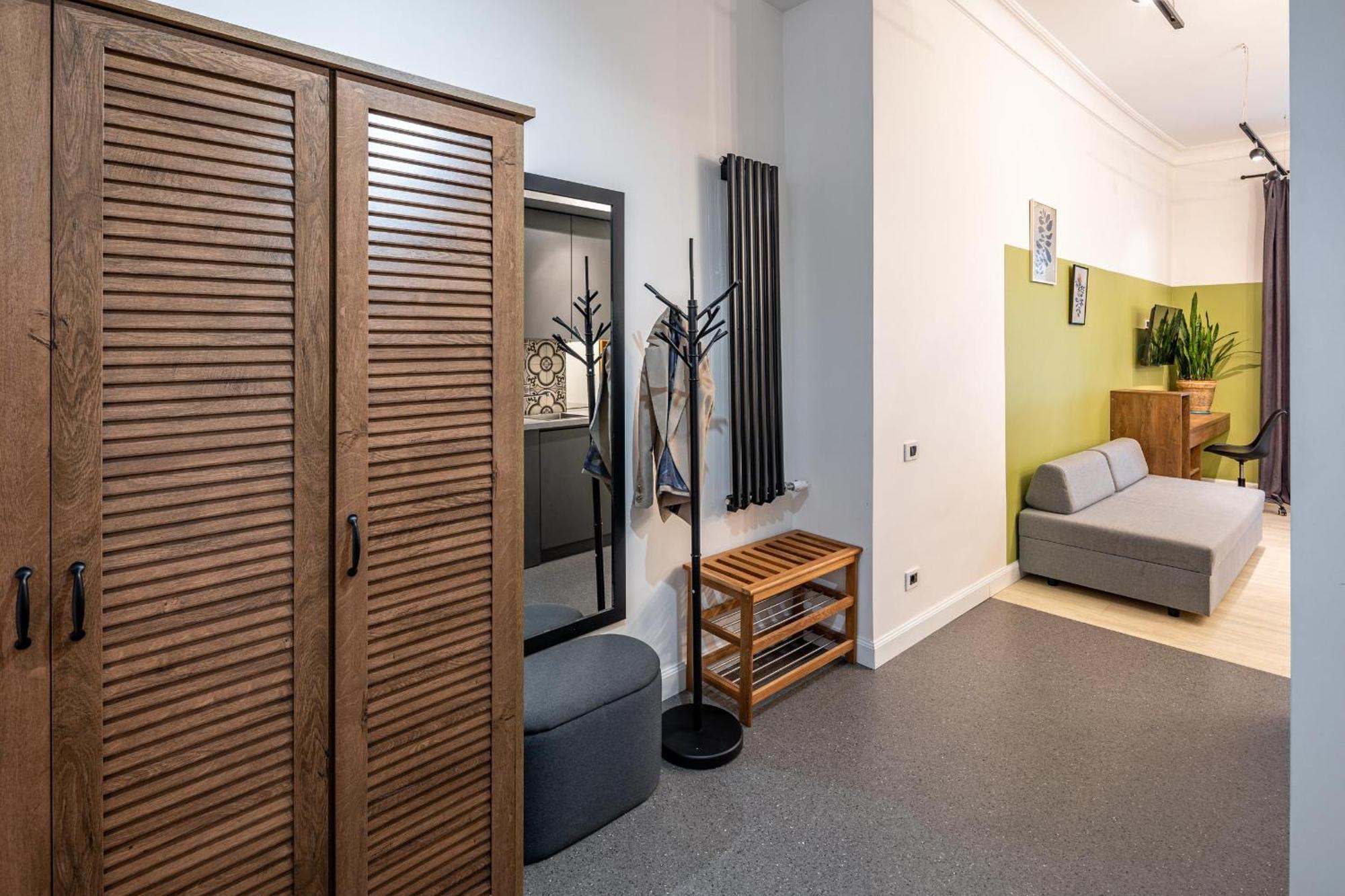 Apartamenty On Knyazya Romana Lviv Extérieur photo